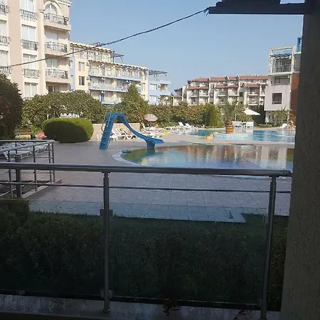 Διαμέρισμα апартамент близо до морето в Sun City 1 -слънчев бряг Σάνι Μπιτς