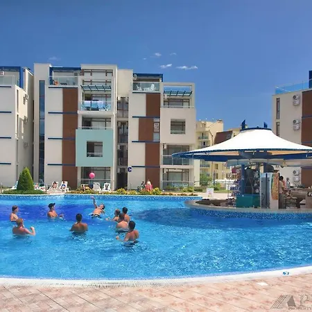 апартамент близо до морето в Sun City 1 -слънчев бряг
